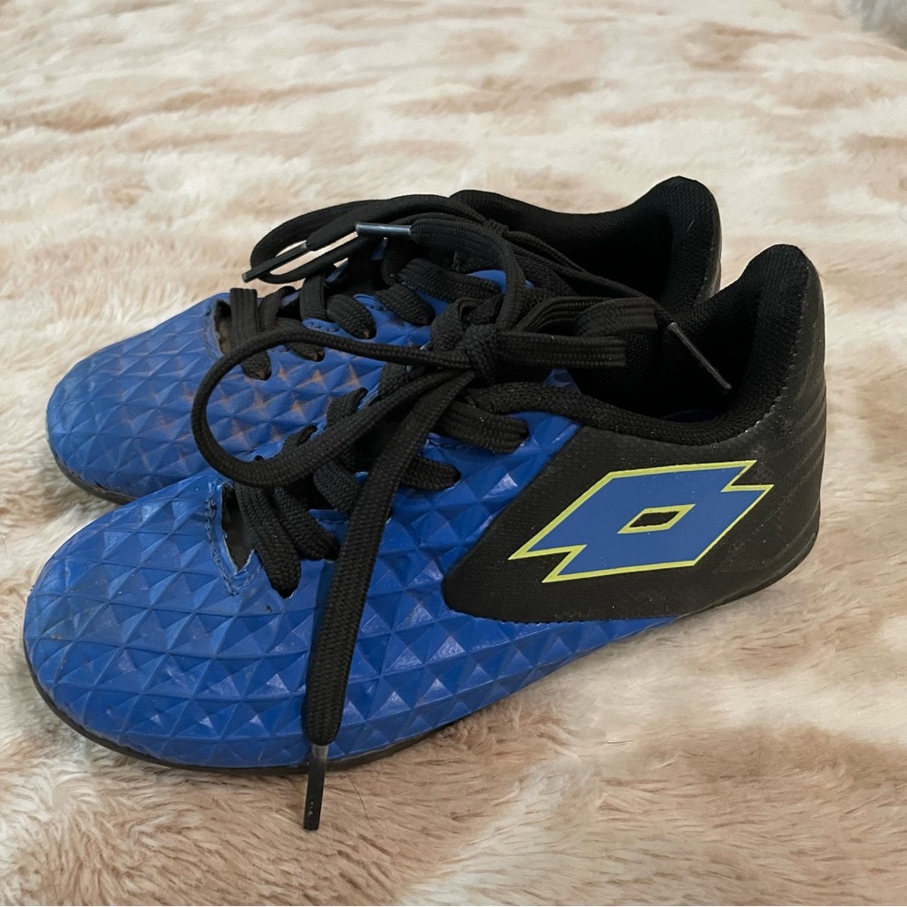 Kids Soccer Cleats